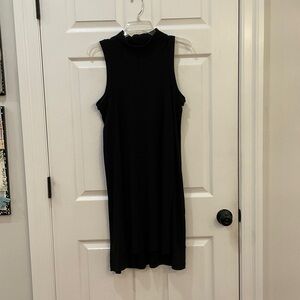 Elegant Black Sleeveless Dress